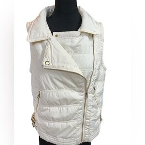 Maurice’s Women’s vest, cream color, gold details, NWT